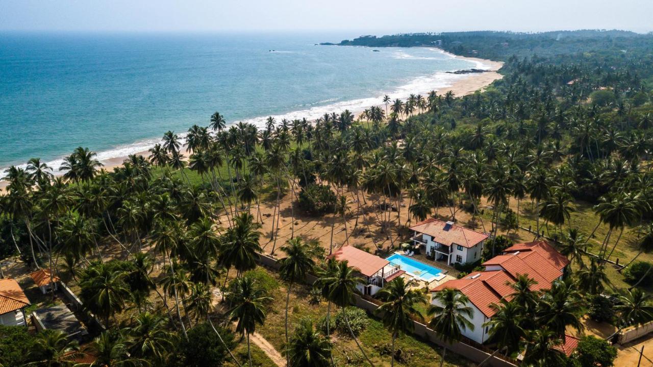 Green Parrot Beach Resort Tangalle Kültér fotó