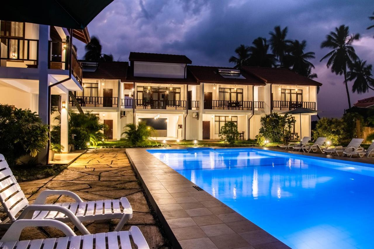 Green Parrot Beach Resort Tangalle Kültér fotó